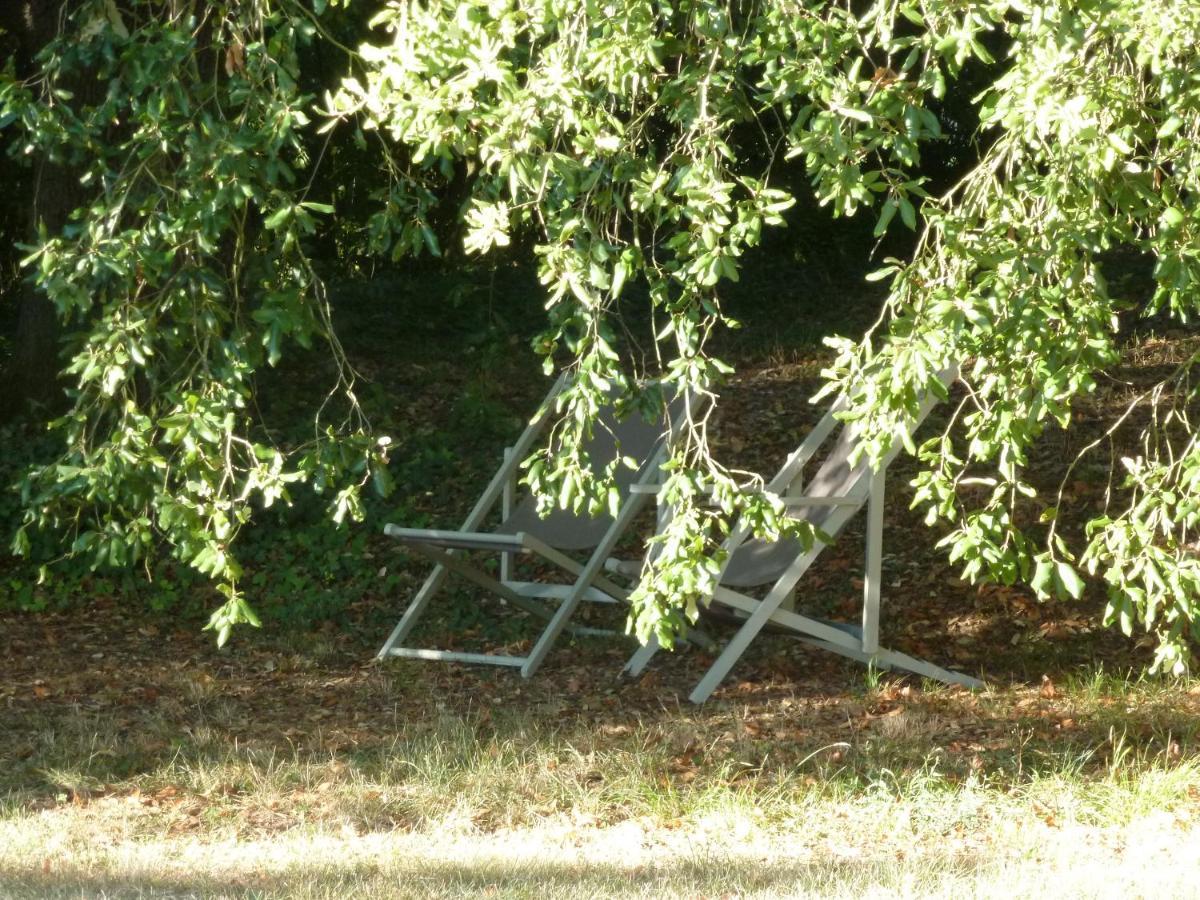 Bed and Breakfast Domaine D'Entudelle Lussan  Esterno foto